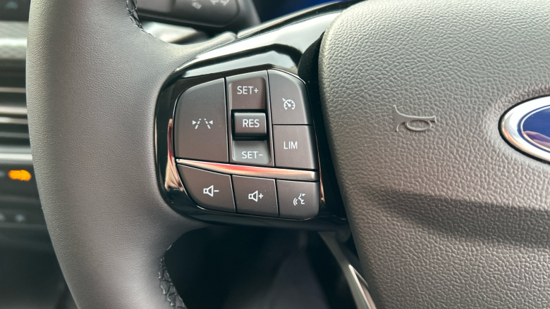 Ford Kuga 1.5 EcoBoost Titanium 5dr Petrol Estate